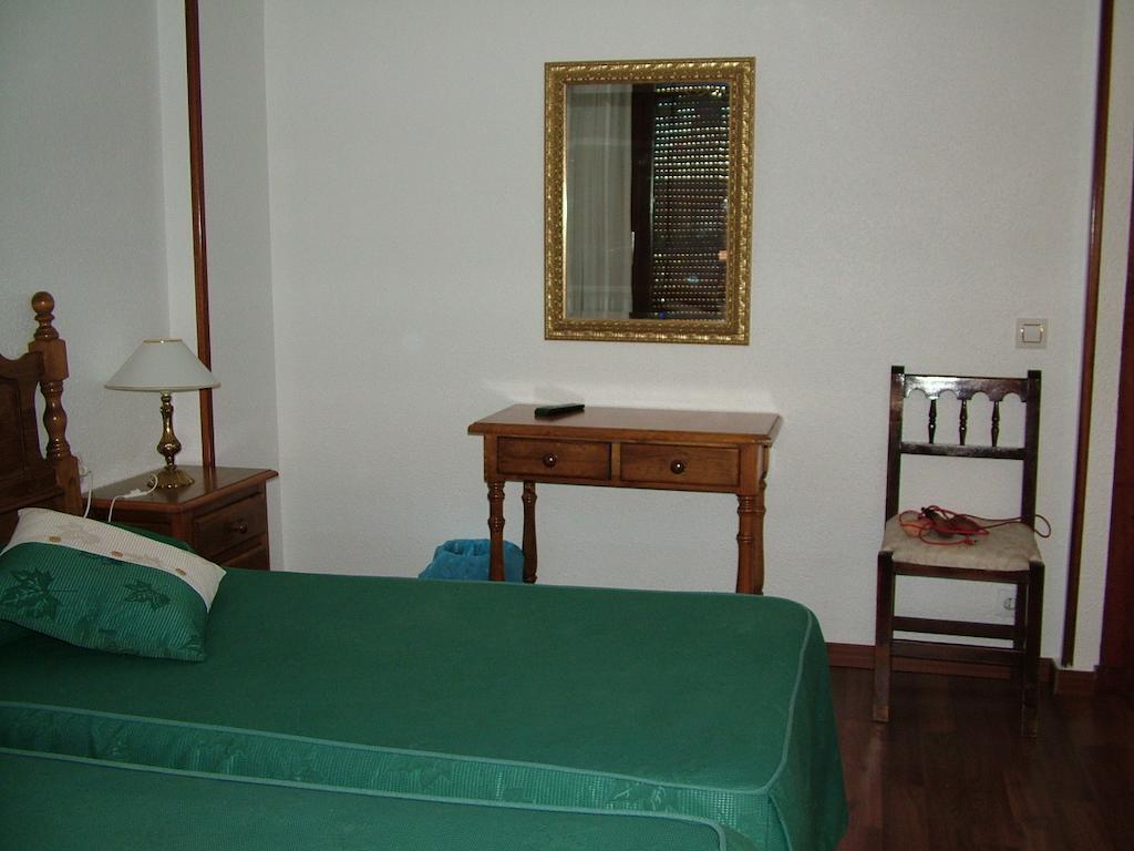 Hostal El Botero Cuzcurrita-Río Tirón Exterior foto