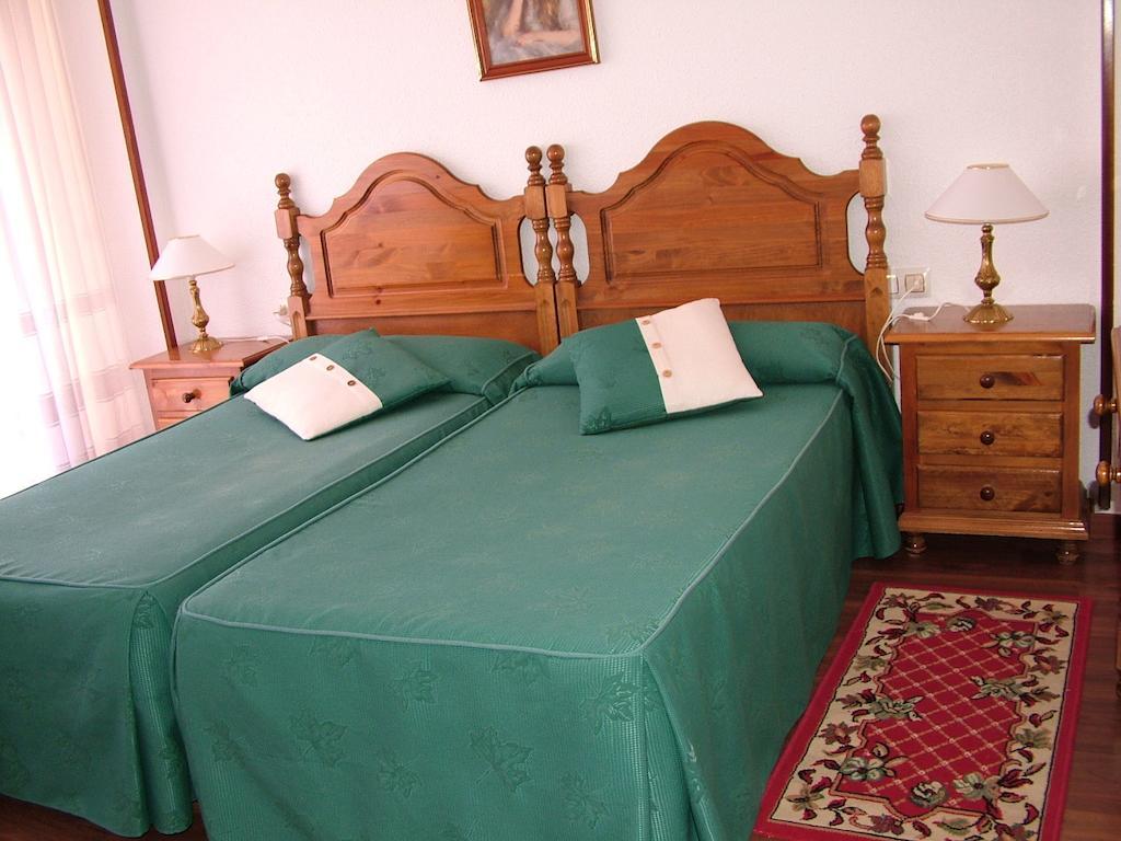 Hostal El Botero Cuzcurrita-Río Tirón Exterior foto